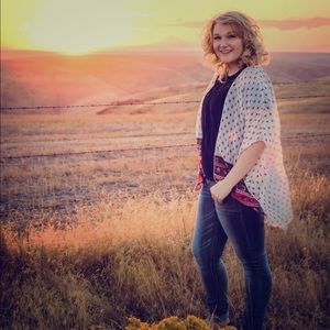 Meet your Posher, Emily